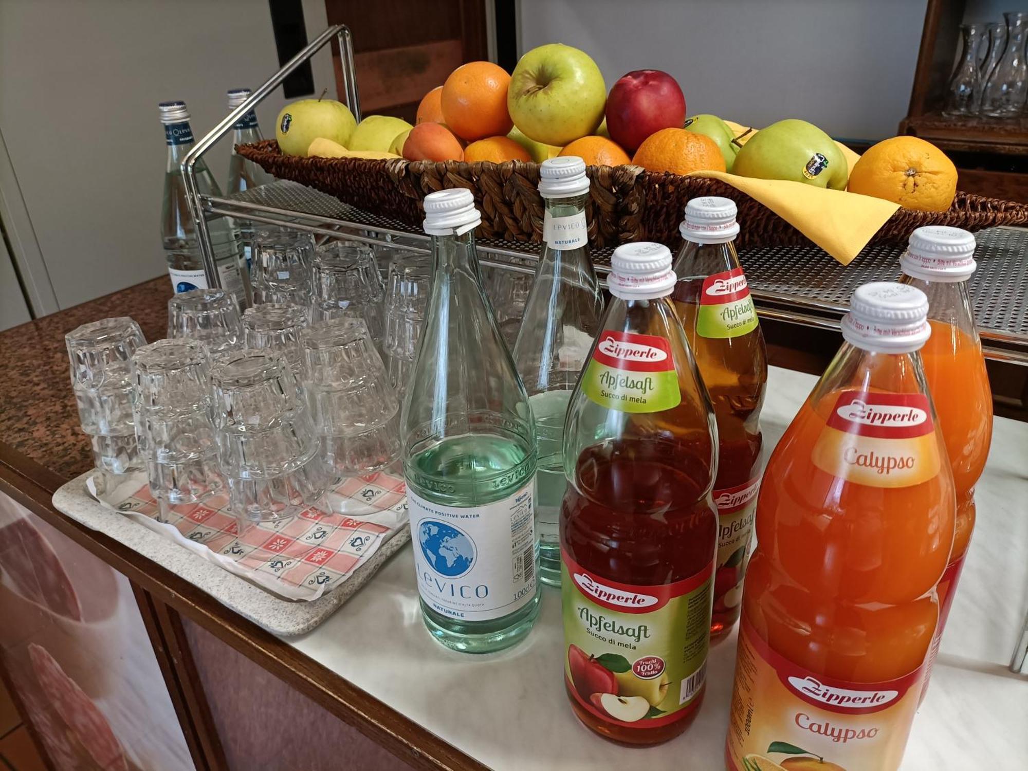 奥林匹克酒店 巴塞尔加·迪·皮纳 外观 照片