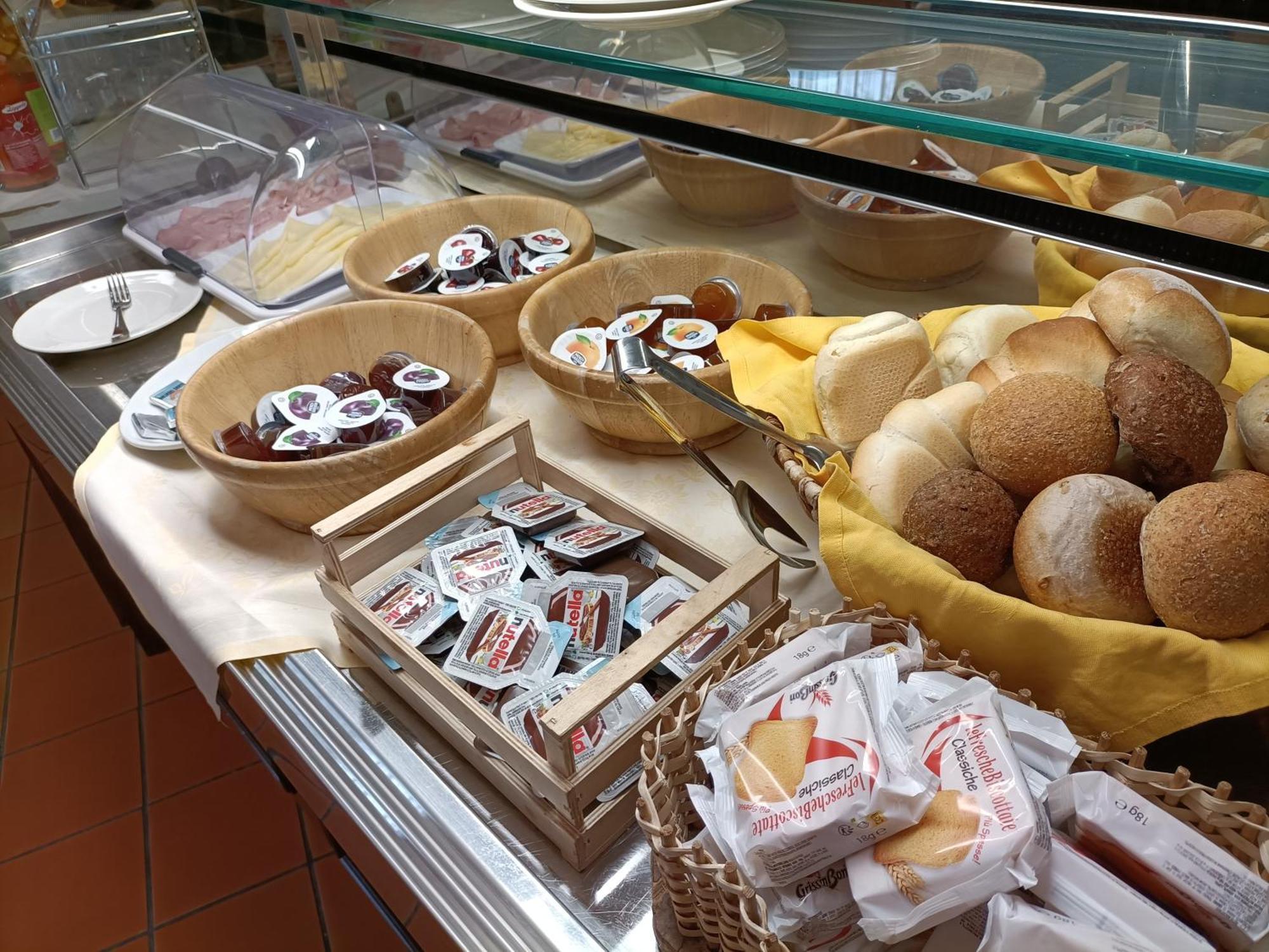 奥林匹克酒店 巴塞尔加·迪·皮纳 外观 照片